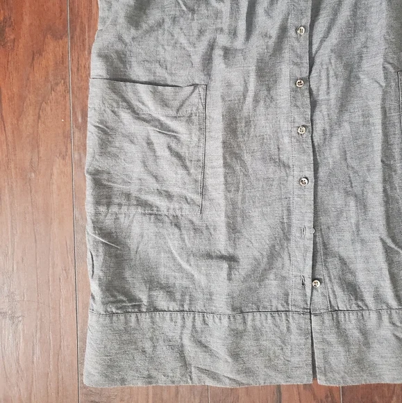 FRENCH CONNECTION GRAY BUTTON DOWN TOP - Picture 8 of 9